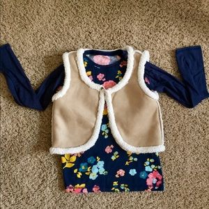 Girl’s Carter’s Sherpa vest! 🍁🍂